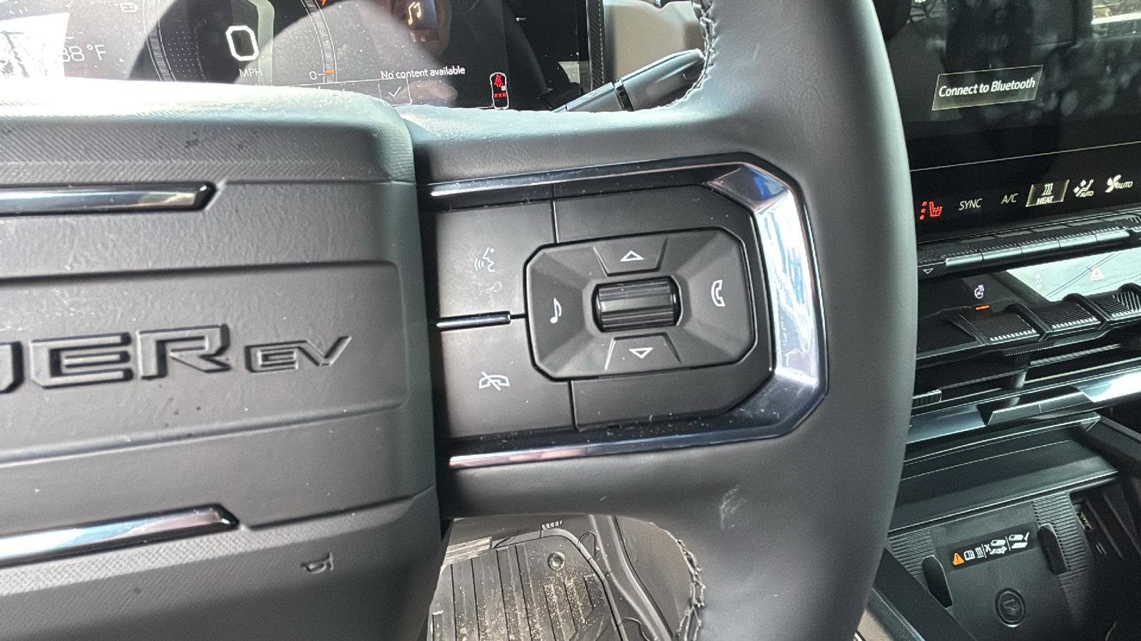 New 2026 GMC Hummer EV SUV image 17