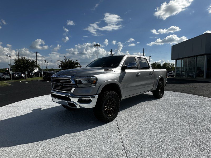 Used 2022 RAM 1500 Laramie AWD/4WD image 3