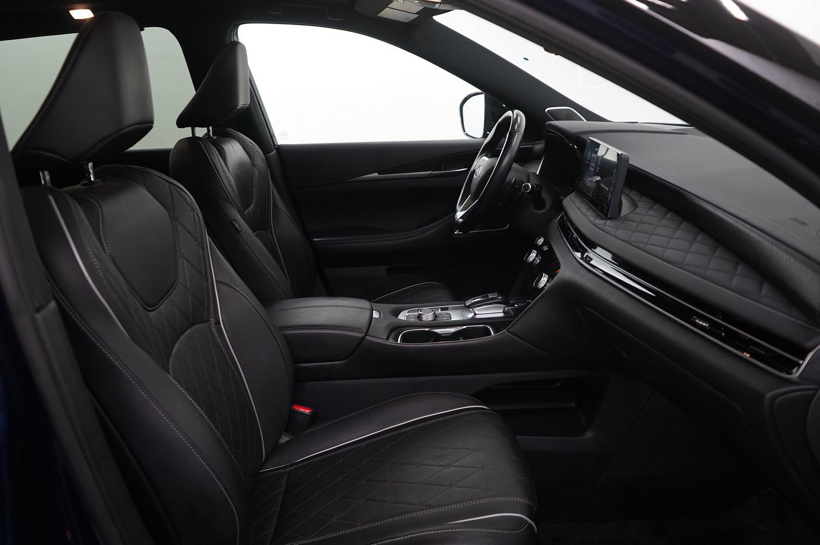 Used 2023 INFINITI QX60 Autograph image 12