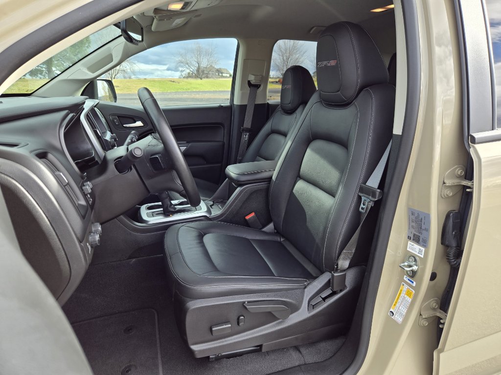 Used 2021 Chevrolet Colorado ZR2 w/ ZR2 Dusk Special Edition image 12