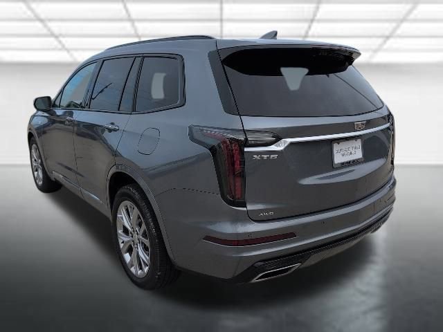 Used 2020 Cadillac XT6 Sport w/ Platinum Package image 2