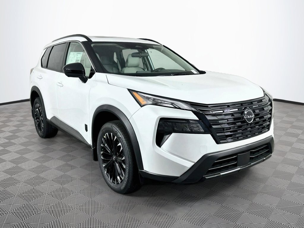 New 2027 Nissan Rogue Dark Armor AWD/4WD image 3