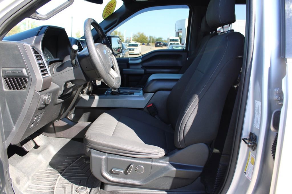 Used 2016 Ford F150 XLT w/ Equipment Group 302A Luxury image 16