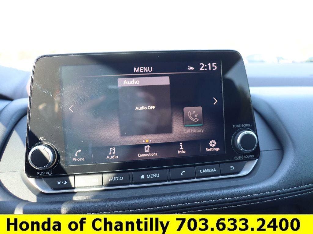 Used 2023 Nissan Rogue SV w/ SV Premium B Package image 15