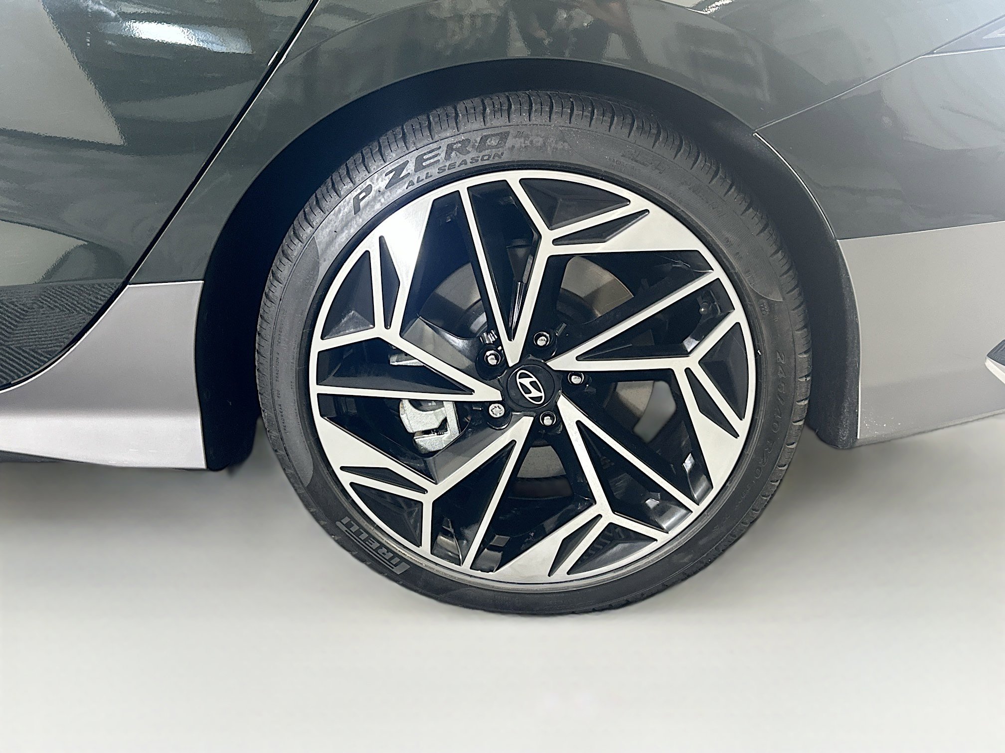 Used 2024 Hyundai Ioniq 6 SEL RWD image 11