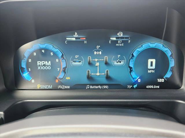 Used 2025 Ford Bronco Badlands image 11