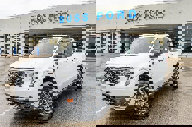 New 2025 Ford Maverick XLT image 40