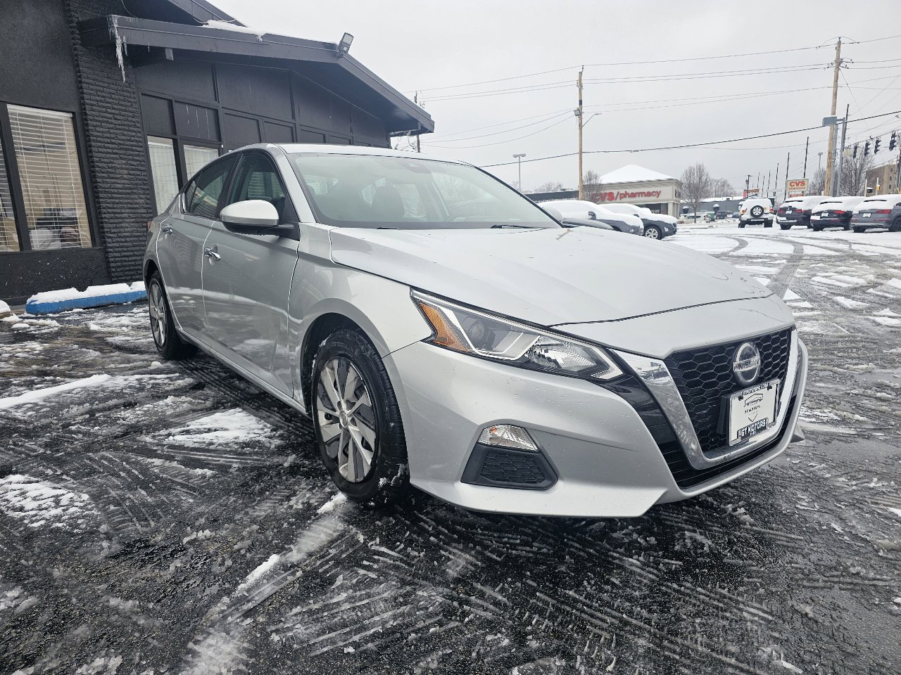 Used 2021 Nissan Altima 2.5 S w/ Driver Assist Package image 3