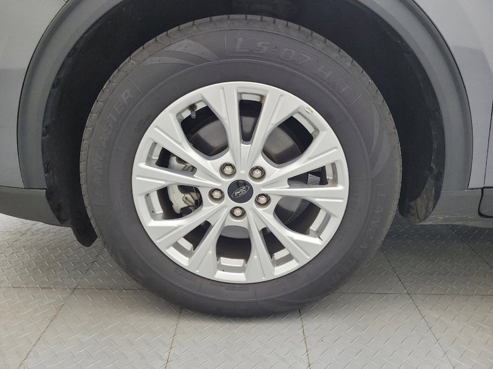 Used 2023 Ford Escape Active w/ Cold Weather Package image 31