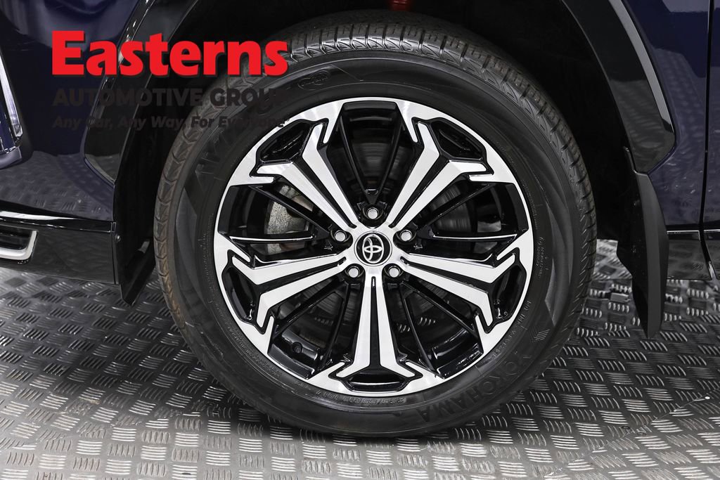 Used 2022 Toyota RAV4 XSE w/ Weather Package AWD/4WD image 32