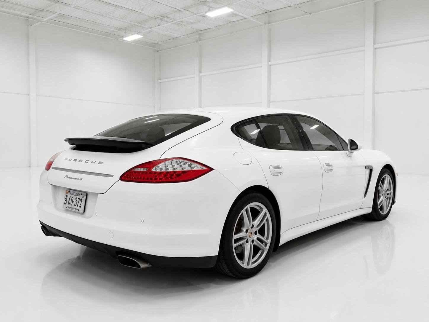 Used 2013 Porsche Panamera image 6