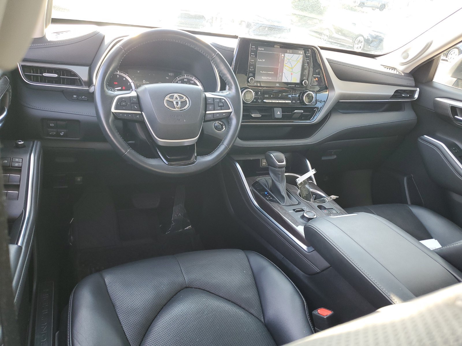 Used 2022 Toyota Highlander Limited AWD/4WD image 10