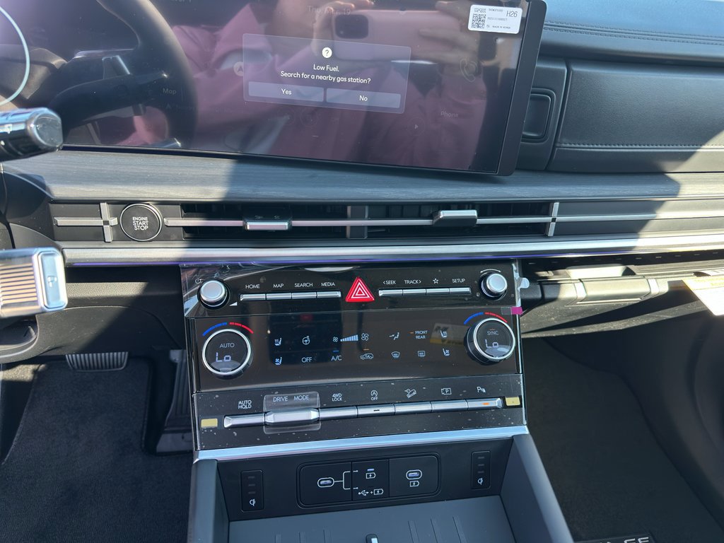 New 2026 Hyundai Santa Fe Limited AWD/4WD image 19