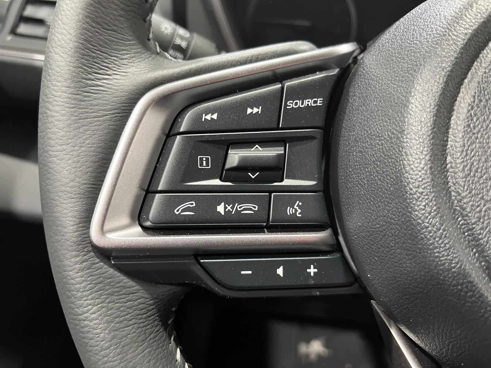 New 2026 Subaru Ascent Limited AWD/4WD image 18