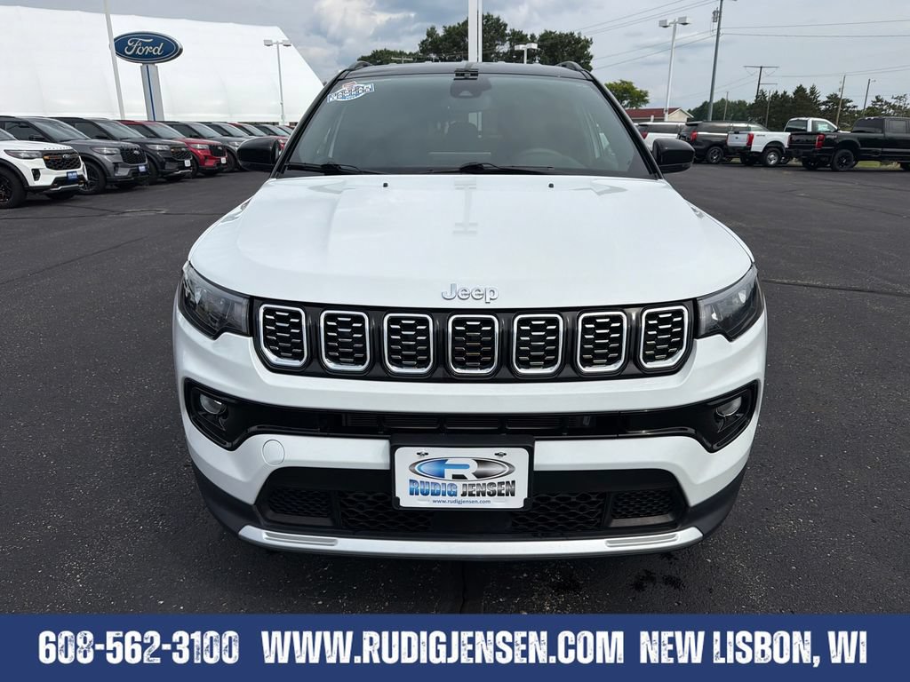 Used 2025 Jeep Compass Limited AWD/4WD image 8