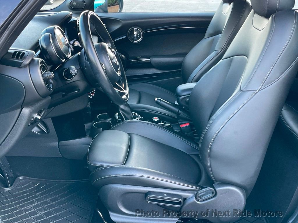 Used 2017 MINI Cooper S image 18