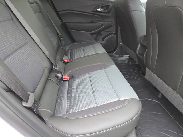 New 2026 Chevrolet Trax LT w/ Driver Confidence Package FWD image 24
