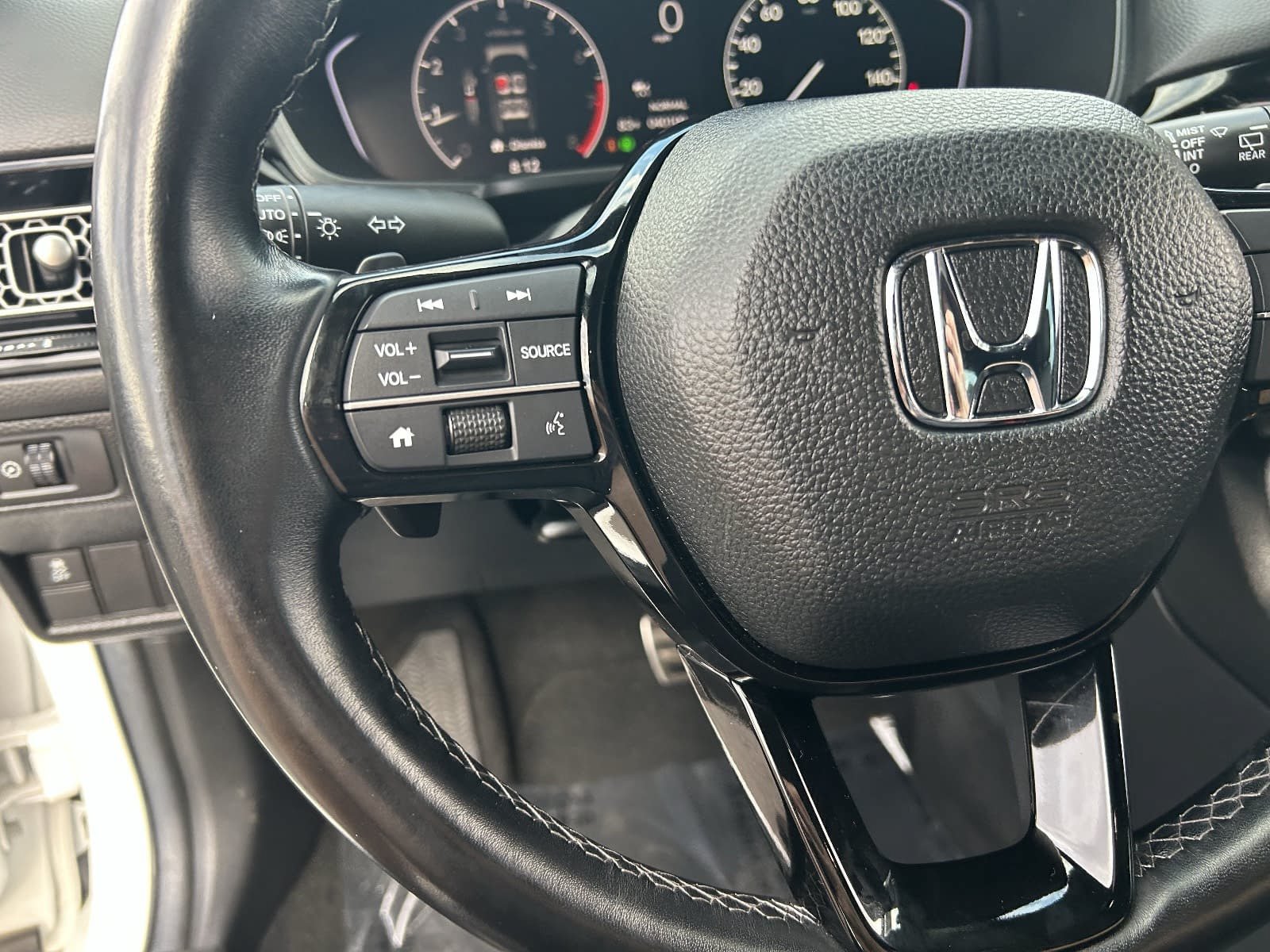 Certified 2025 Honda Civic Sport image 27