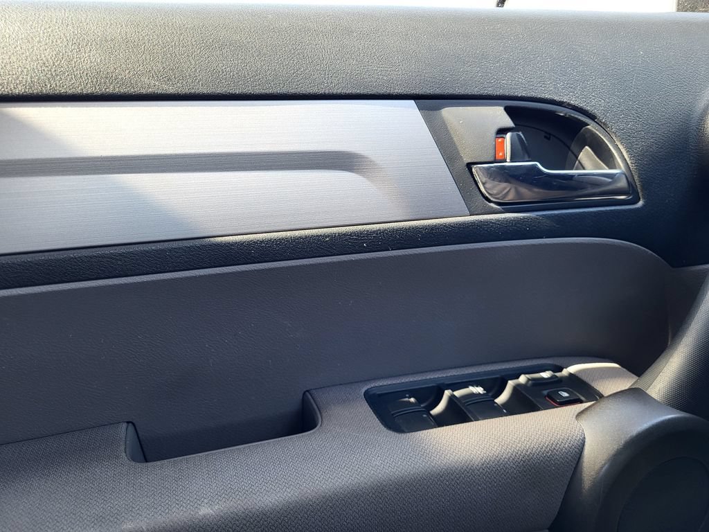 Used 2011 Honda CR-V SE image 19