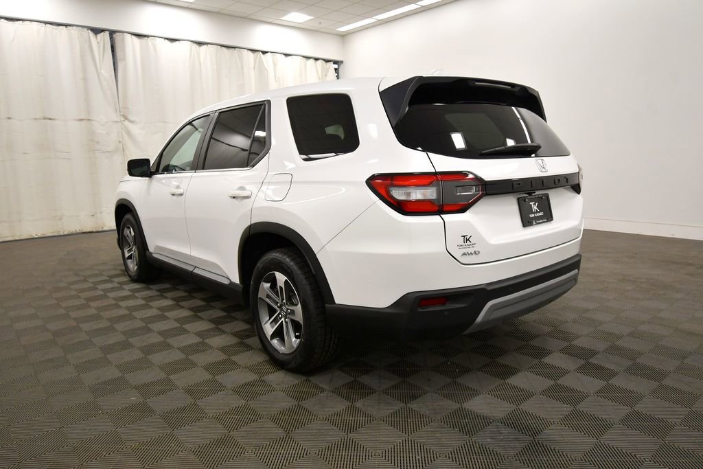 Certified 2025 Honda Pilot EX-L image 5