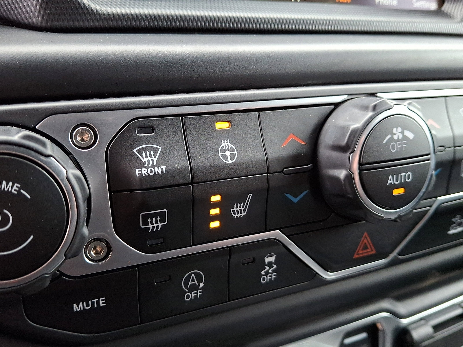 Used 2022 Jeep Wrangler Unlimited Sport image 25