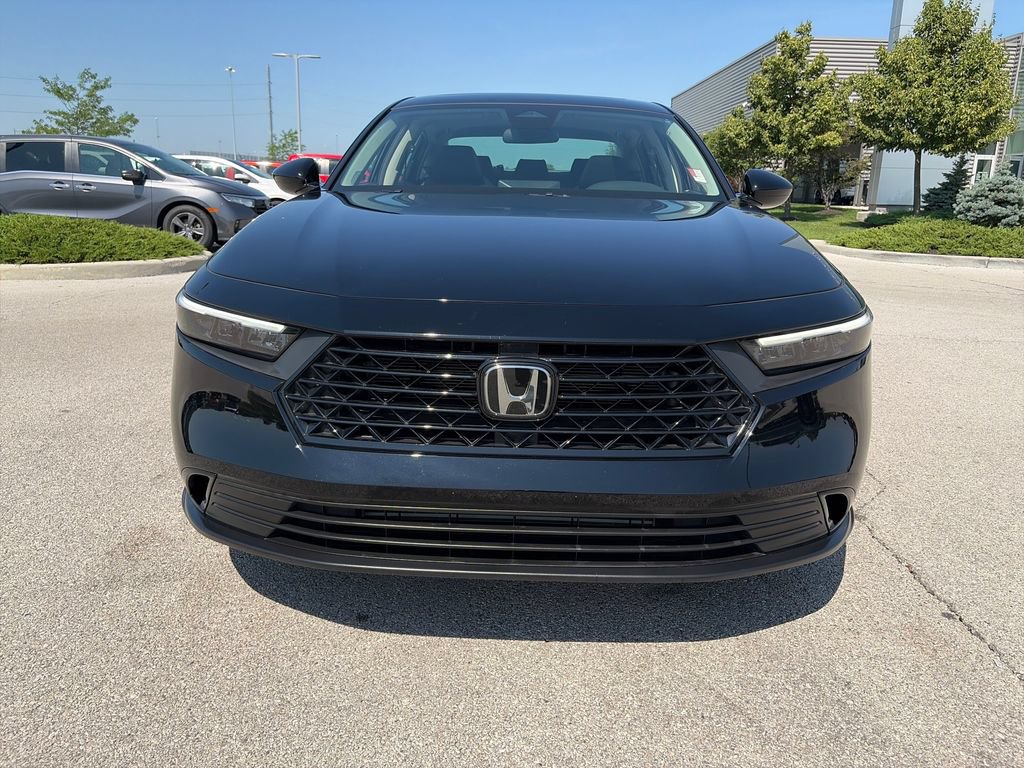 Used 2024 Honda Accord EX image 2
