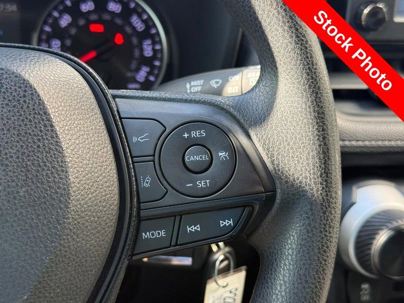 Used 2019 Toyota RAV4 LE w/ All Weather Liner Package FWD image 21