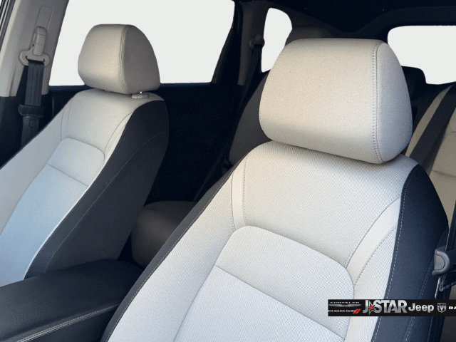 Used 2026 Honda CR-V EX image 11