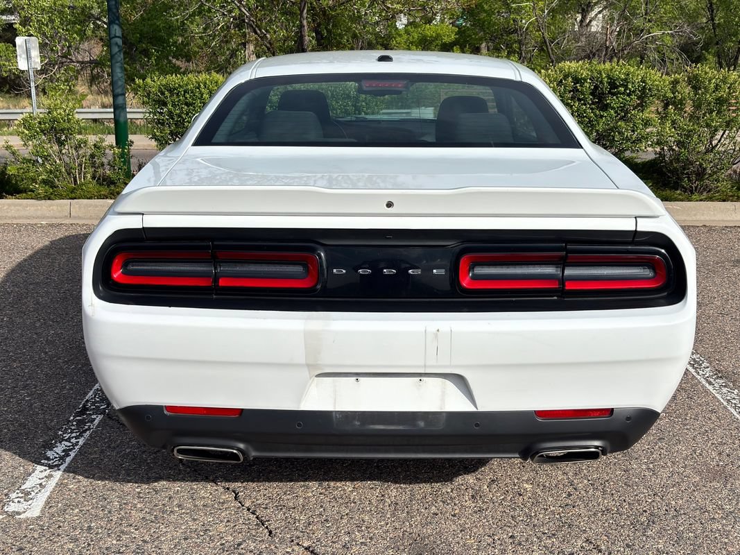 Used 2022 Dodge Challenger GT RWD image 9