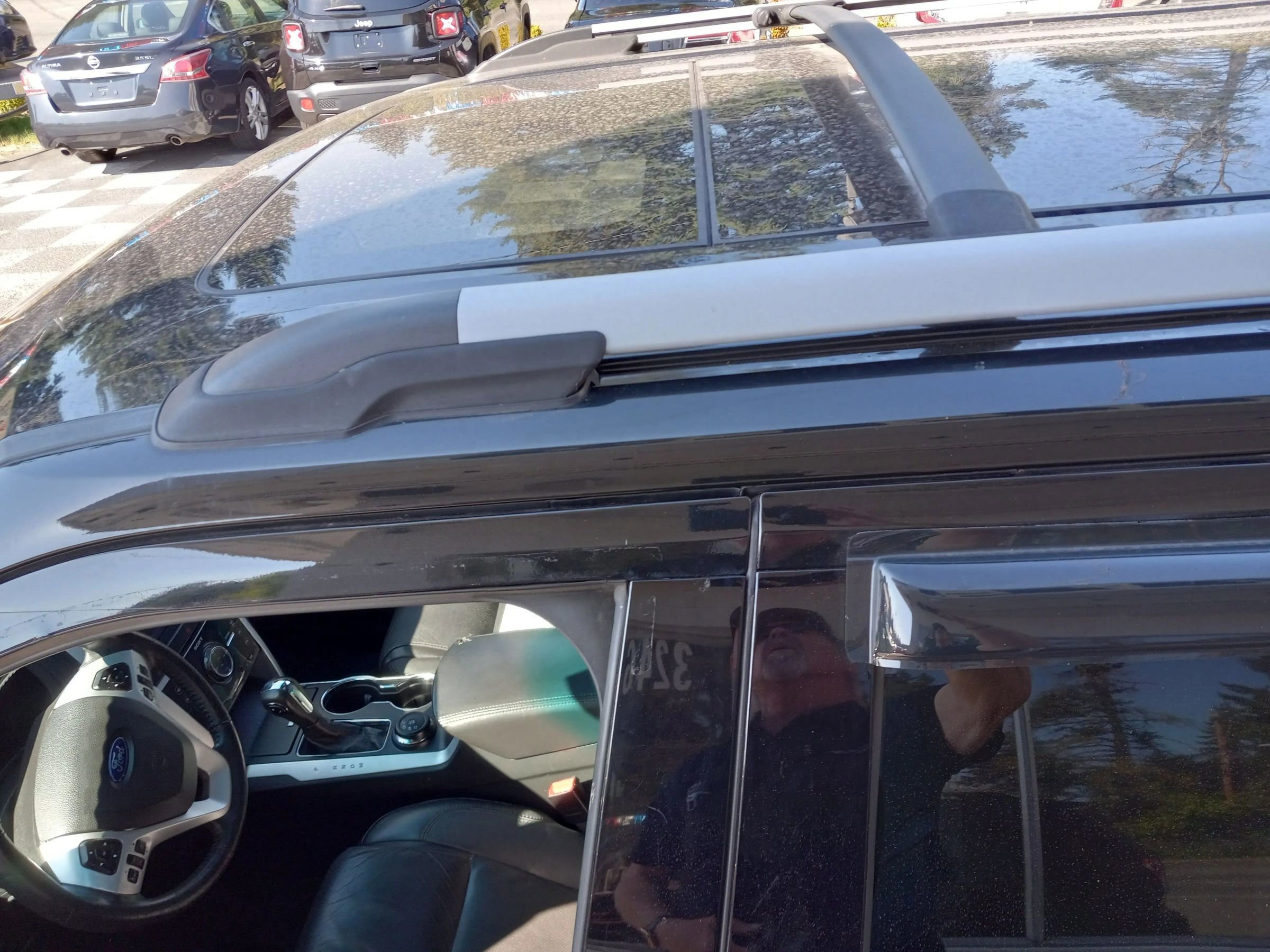 Used 2015 Ford Explorer Limited w/ Equipment Group 302A image 8