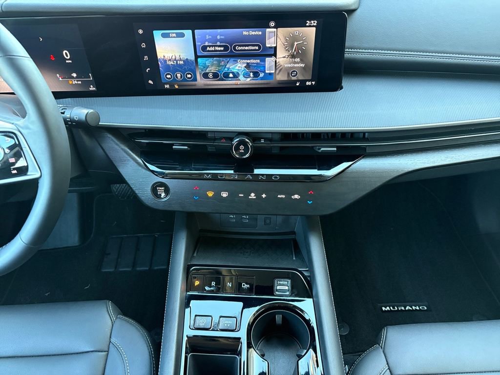 Used 2025 Nissan Murano SV image 11
