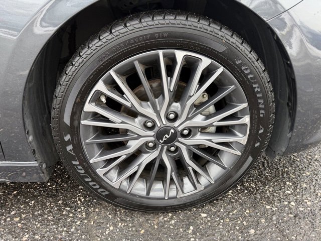 Used 2023 Kia Forte GT-Line w/ GT-Line Premium Package image 11