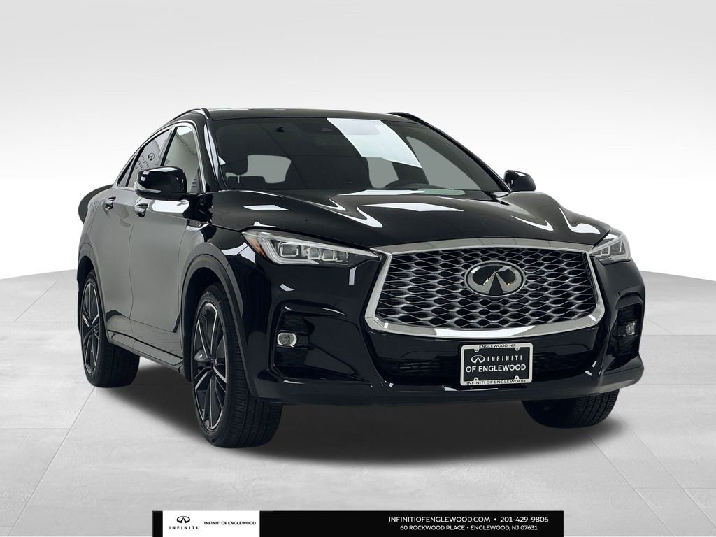 Used 2024 INFINITI QX55 Essential