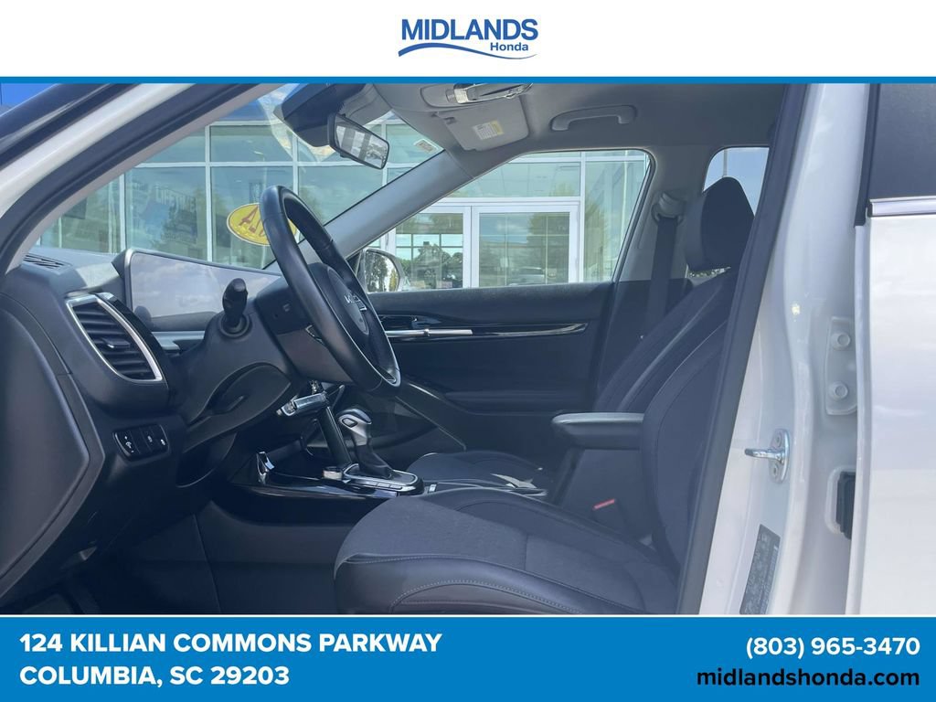 Used 2024 Kia Seltos S AWD/4WD image 12