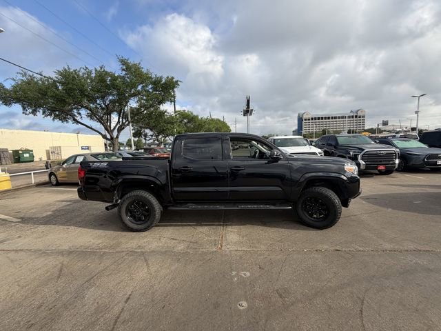 Used 2023 Toyota Tacoma SR image 4