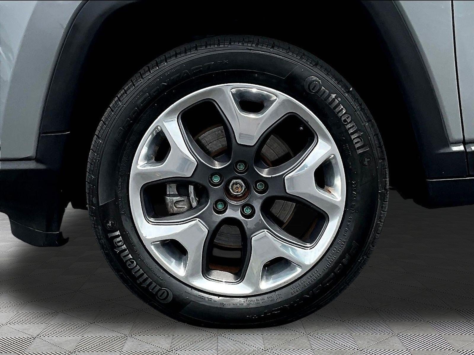 Used 2019 Jeep Compass Limited AWD/4WD image 34