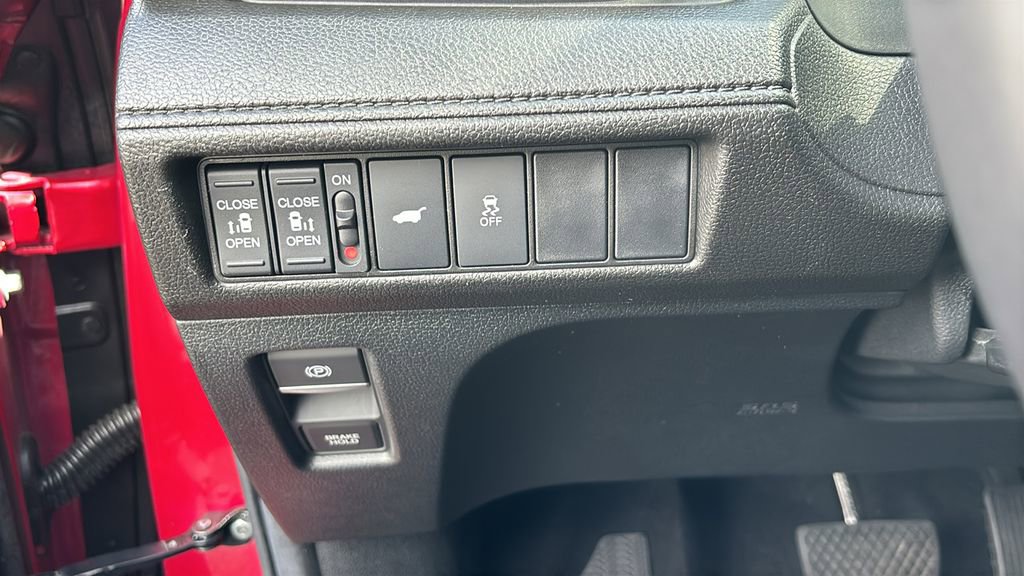 Used 2025 Honda Odyssey Sport-L image 15