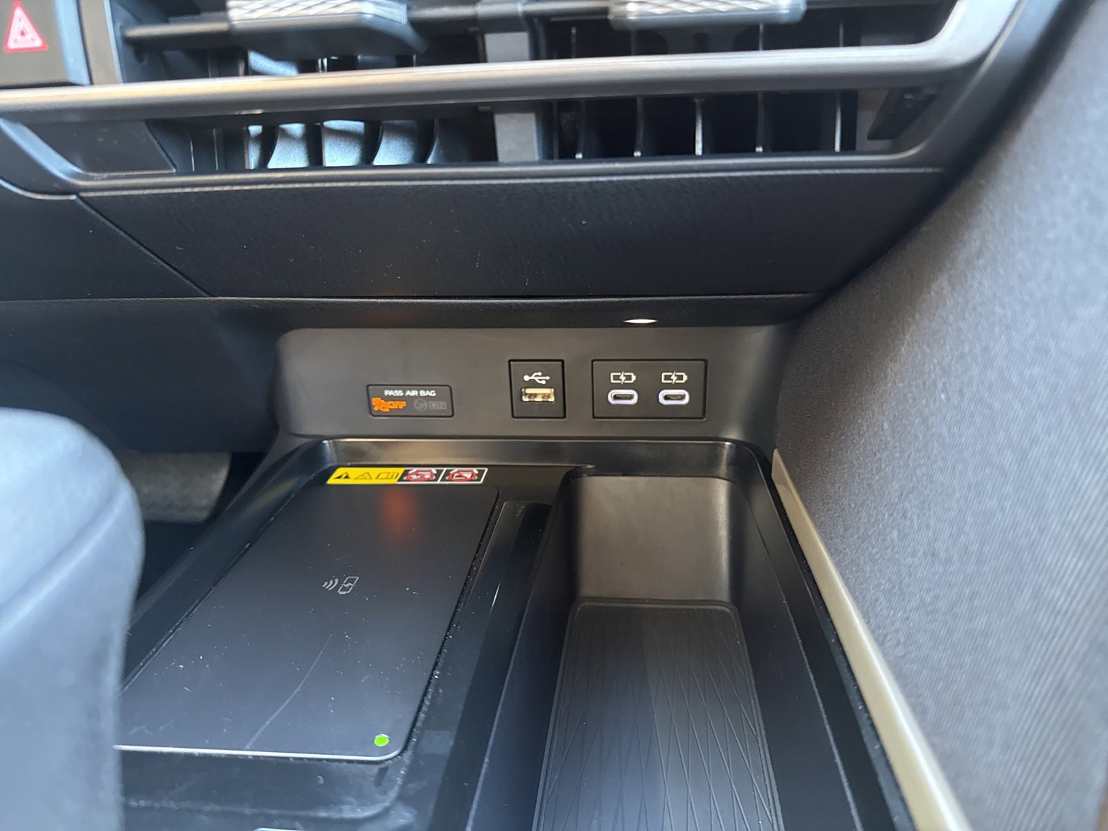 Used 2025 Toyota Camry LE image 17