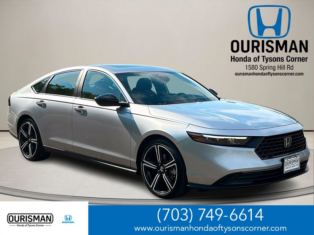 Used 2023 Honda Accord Sport image 1