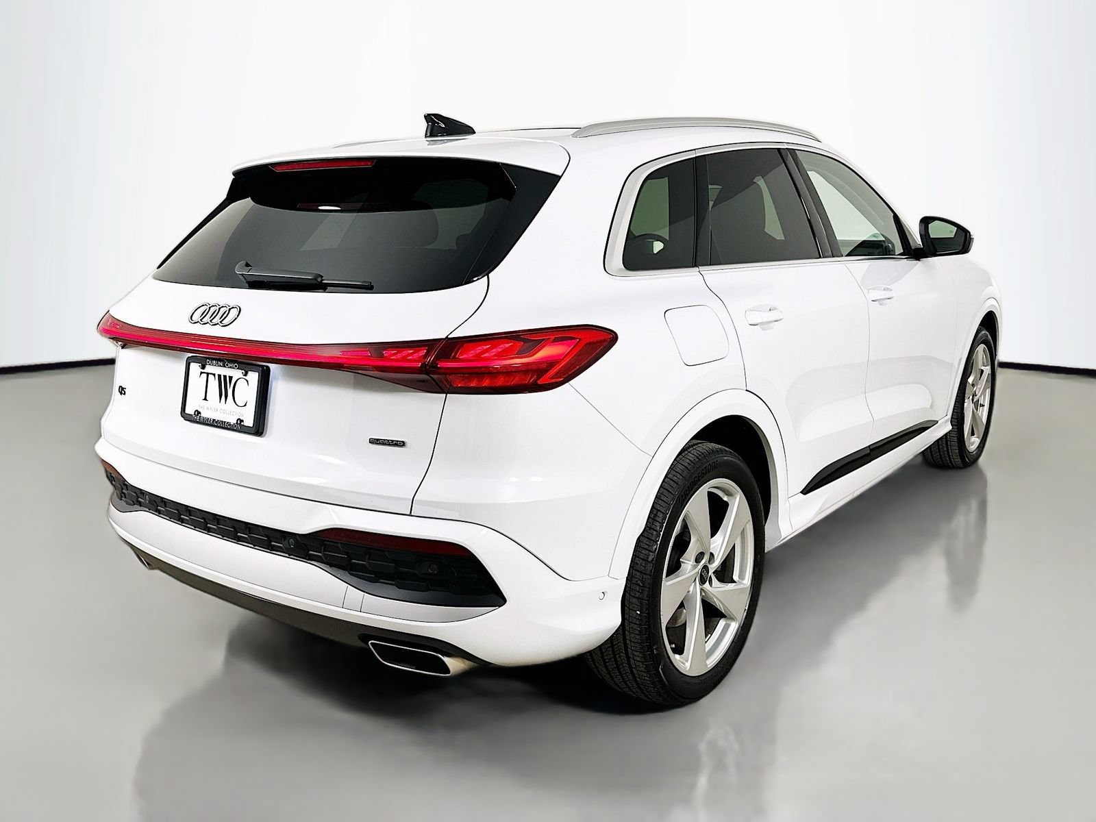New 2025 Audi Q5 Prestige AWD/4WD image 5