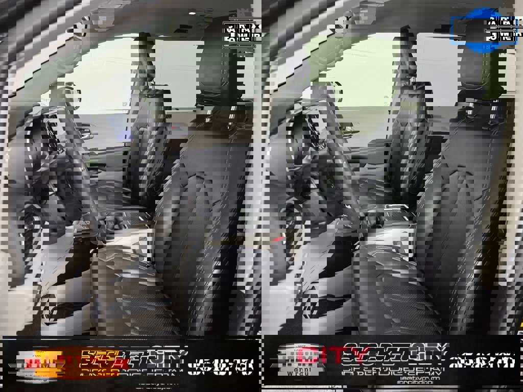 Used 2024 Chrysler Pacifica Touring-L image 10