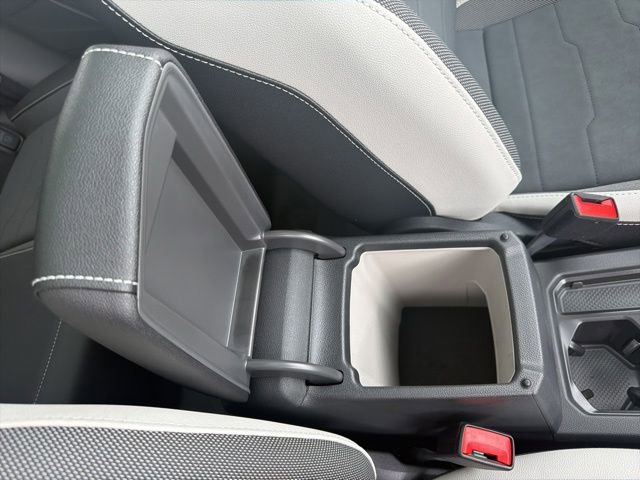 New 2026 Volkswagen Taos SE AWD/4WD image 34