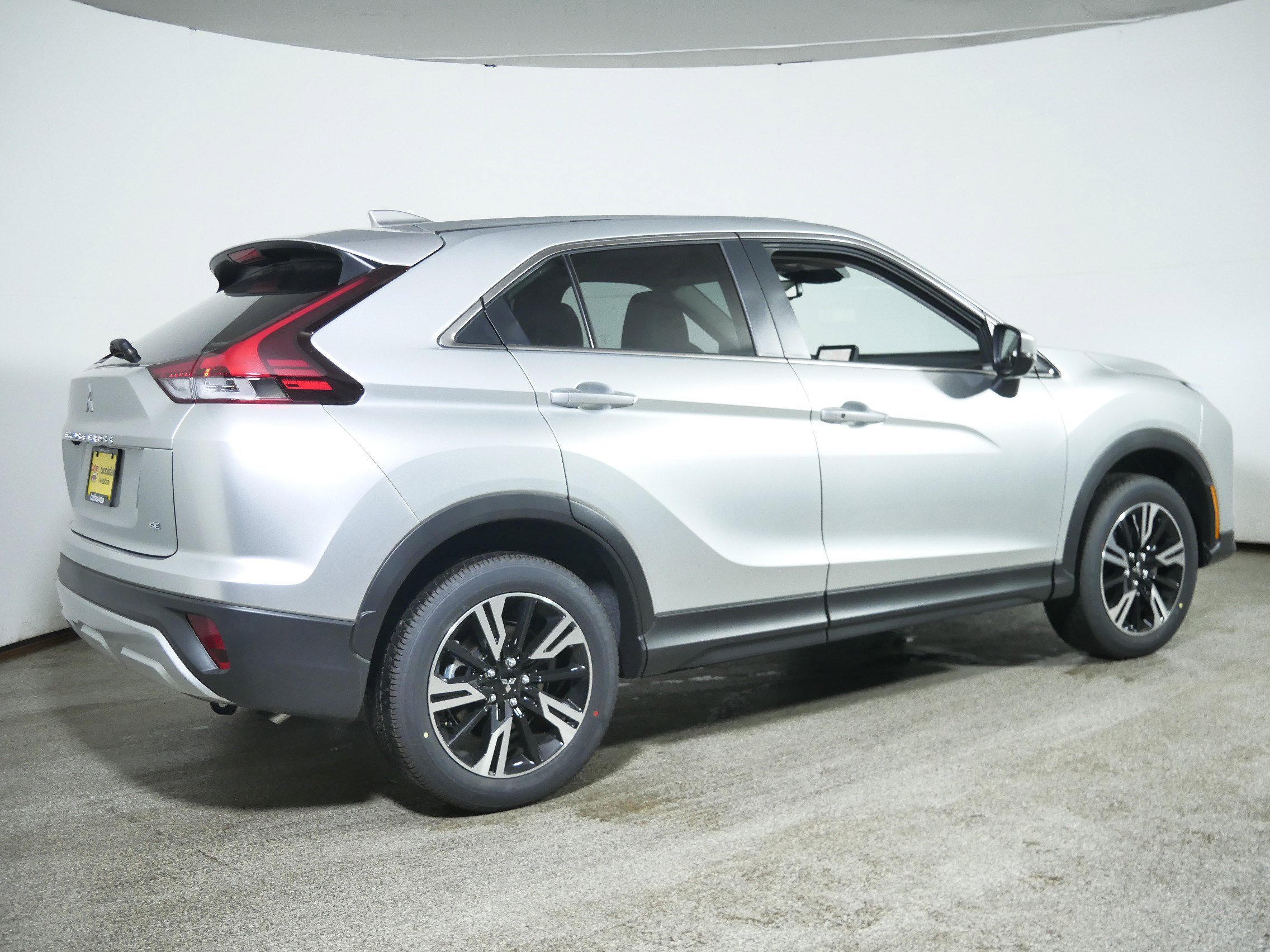 New 2025 Mitsubishi Eclipse Cross SE video 2