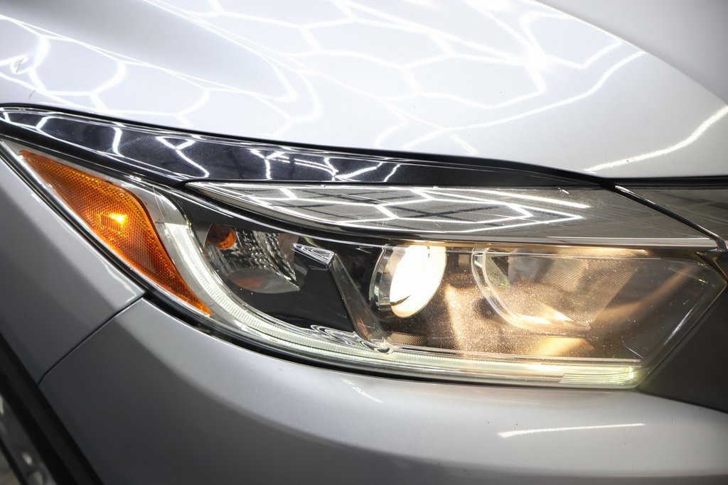 Used 2021 Honda HR-V LX image 24