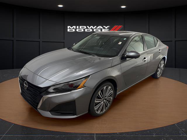 Used 2023 Nissan Altima 2.5 SL AWD/4WD image 1