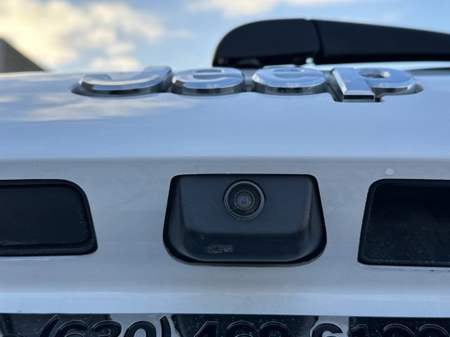 Used 2020 Jeep Cherokee Latitude w/ Cold Weather Group image 17