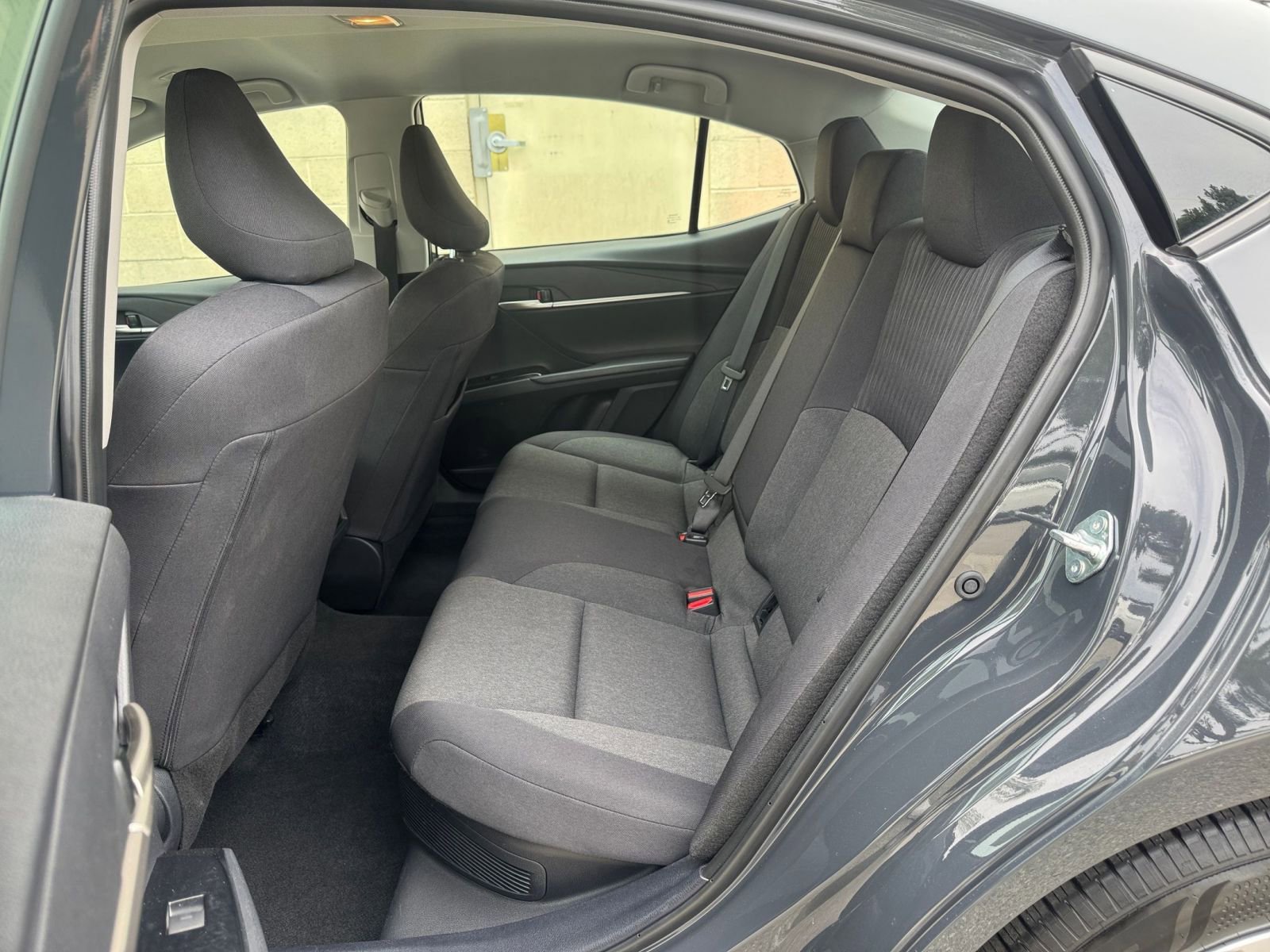 Used 2025 Toyota Camry LE FWD image 24