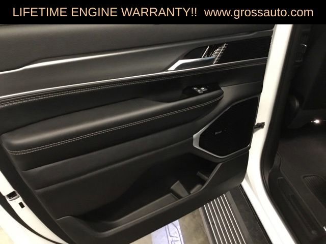 New 2026 Jeep Grand Wagoneer L Limited image 21