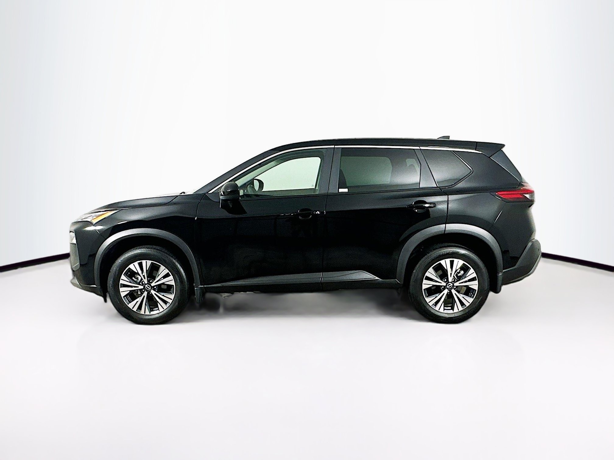 Used 2023 Nissan Rogue SV AWD/4WD image 4
