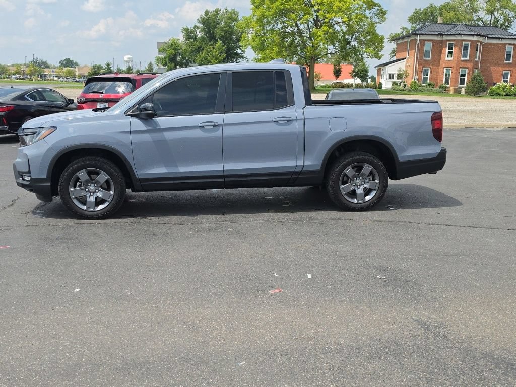 Certified 2025 Honda Ridgeline TrailSport image 4
